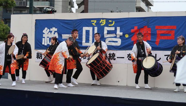 三田太鼓も出演し、会場を盛りあげた（5月19日・神戸）